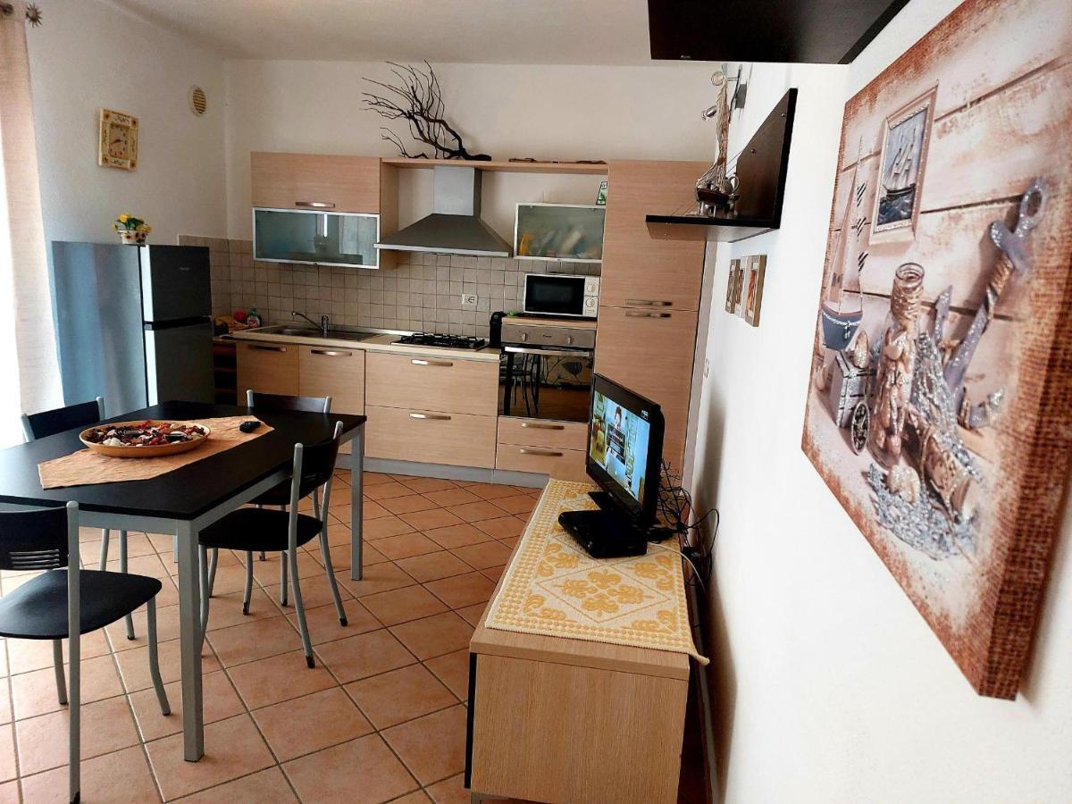 Sweet Home Santa Teresa Gallura Ngoại thất bức ảnh